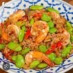 กุ้งผัดกะปิสตอ