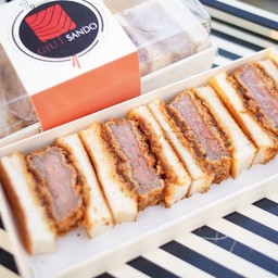 แซนวิช หมูไอเบอริโก้ 120 กรัม