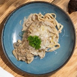 พาสต้าทรัฟเฟิลอัลเฟรโด้