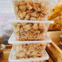 กากหมูเจียวกล่องใหญ่