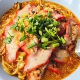 บะหมี่หมูแดงต้มยำ