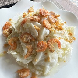 กะหล่ำปลีผัดน้ำปลา