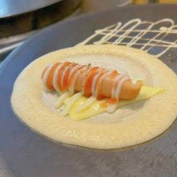 โตเกียว ไส้กรอก-ชีส 5 ชิ้น แถม 1ชิ้น