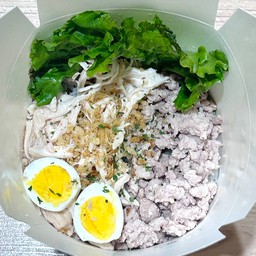 หมี่ไก่ฉีก+หมูสับ