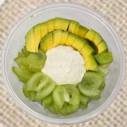 กรีกโยเกิร์ตรสออริจินอล 1สคูป+อะโวคาโด+องุ่นไซมัสคัส พร้อมน้ำผึ้ง