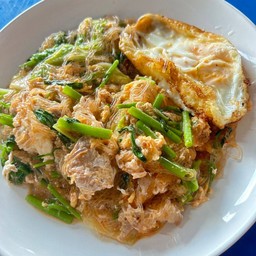 ต้มเลือดหมู/เล้งโคตรแซ่บ ( สนามกอล์ฟรอยัลเจมส์ ศาลายา)