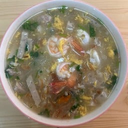 ต้มก๋วยจั๊บ อุบล ทะเลรวม