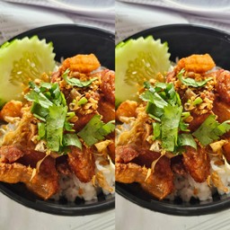 ข้าวหมูทอดกระเทียม(2กล่อง)