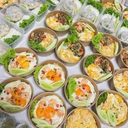 THE RICE ข้าวไข่ข้นและผลไม้พร้อมทาน สาครมงคล 2