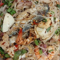 ยำขนมจีน +น้ำปลาร้า