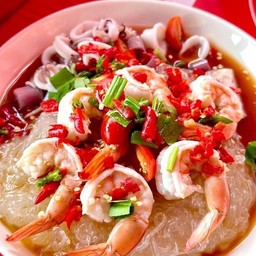 ยำวุ้นเส้น + ปลาหมึก + กุ้งสด,กุ้งสุก ยำน้ำปลาร้า ไม่ ปลาร้าแจ้งได้นะคะ