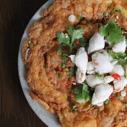 ไข่เจียวปู THAI OMELETTE WITH CRAB MEAT