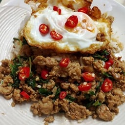 ตามสั่งกะเพราบ้านแม่