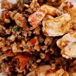 กะเพราหมูสับ+กุ้ง