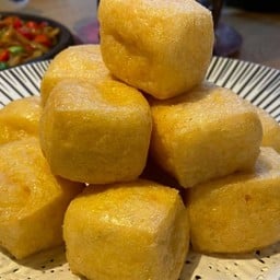 เต้าหู้ทอด-油豆腐  3 ลูก(个)