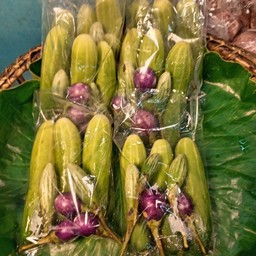 แตงกวา มะเขือ