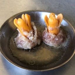 ไส้กรอกห่อหมู