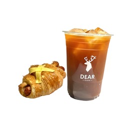 Ice Americao + Sausage croissant
