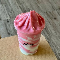 สตรอว์เบอร์รี่ ปั่น