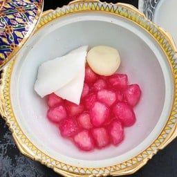 ร้านทับทิมสยาม สาขาแปดริ้ว ( ขนมหวาน หวานเย็น  น้ำแข็งใส ปังปิ้ง ปังนึ่ง ปังเย็น โทสต์คาราเมล กาแฟ และเครื่องดื่ม)