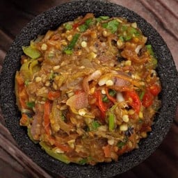 น้ำพริกขี้กา + ชุดผักสด&ลวก