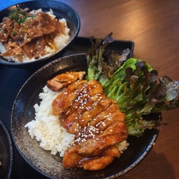 ข้าวหน้าไก่เทอริยากิ