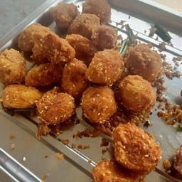 บ้านกล้วยทอด Fried Banana House