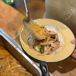 แกงหน่อไม้ใส่ไก่