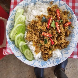 ข้าวคั่วกลิ้งหมู