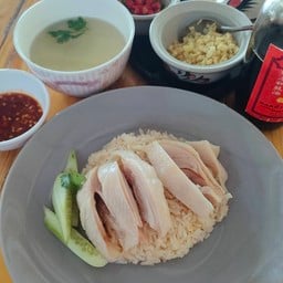 ข้าวมันไก่ต้ม