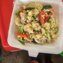 ข้าวผัดโบร้าน