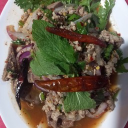 ลาบอีสาน