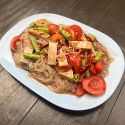 ตำเส้นเล็กหมูยอ