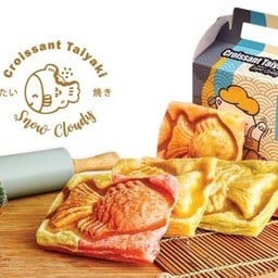 ครัวซองต์ไทยากิ Snow Cloudy (ครัวซองค์ปลา)  @เทพารักษ์110