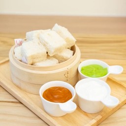 ปังนึ่งสังขยาชาไทย