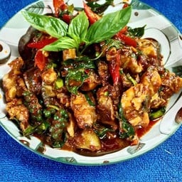 ผัดเผ็ดกบ