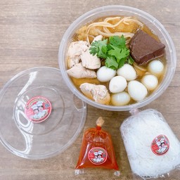 กระเพาะปลา แบบใส่หน่อไม้  C 50