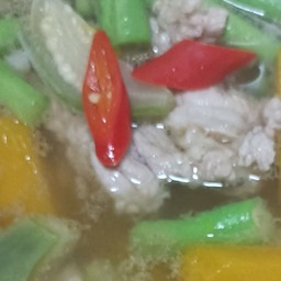 ข้าว อ่อมหมู ราดข้าว