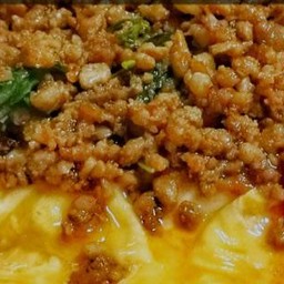 ข้าวไข่ข้นกะเพราหมูสับ