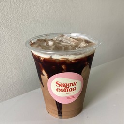มอคค่าเย็น กาแฟคั่วเข้มโทนช็อกโกแลต