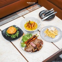 Enchanté Slow Bar Coffee and Restaurant