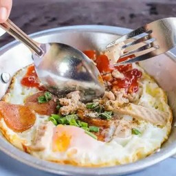 ไข่กะทะ จ้าา