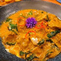 แกงพะแนงไก่