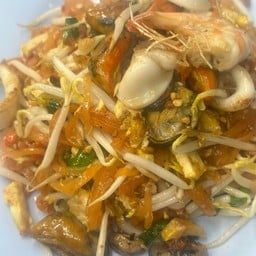 ผัดไทยทะเล