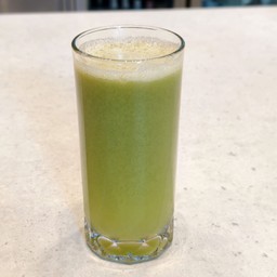 Apple, Celery, Cucumber & Parsley Juice.