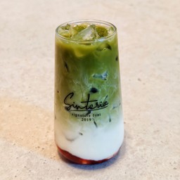 Ice Strawberry Matcha Latte.