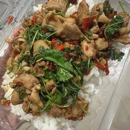 ข้่าวกระเพราไก่