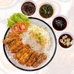 เส้นหมี่ไก่ทอด