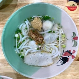 เฮง เฮง ก๋วยเตี๋ยวลูกชิ้นปลา เอกชัย 132