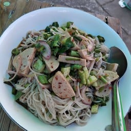 ส้มตำข้างปั้มptพุทธสาคร